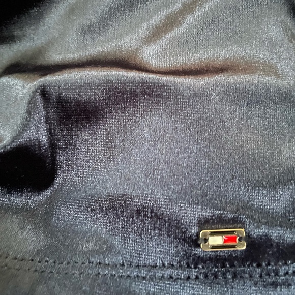 NWT Tommy Hilfiger Navy Blue Velour Top S - Picture 3 of 4